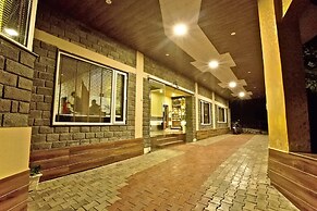 Quartz Himalayan Brothers