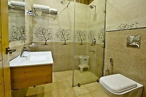 Quartz Himalayan Brothers