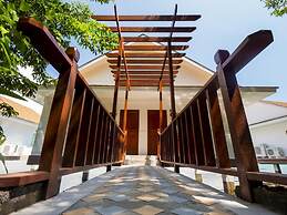 Sunlight Eco Tourism Island Resort