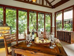 Sunlight Eco Tourism Island Resort