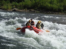 Niseko Highland Cottages