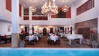 Mane Colonial Classic