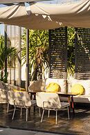 Kanvaz Village Resort Seminyak