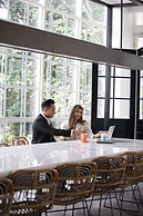 Kampi Hotel Tunjungan – Surabaya