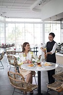 Kampi Hotel Tunjungan – Surabaya