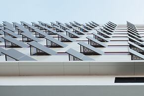 Kampi Hotel Tunjungan – Surabaya