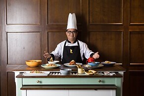 Kampi Hotel Tunjungan – Surabaya