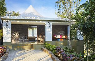 Taj Aravali Resort & Spa