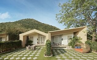 Taj Aravali Resort & Spa