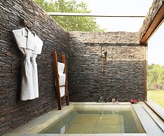 Taj Aravali Resort & Spa