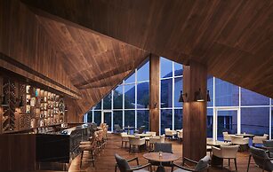 Taj Aravali Resort & Spa