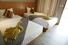 Locomotive Hotel and Spa by EPS