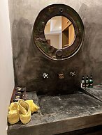 Locomotive Hotel and Spa by EPS