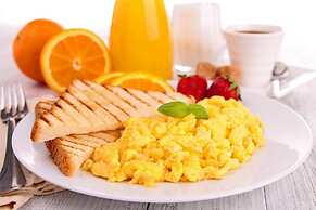 Locomotive Hotel and Spa by EPS