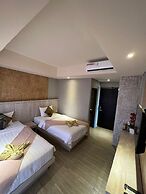 Locomotive Hotel and Spa by EPS