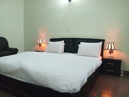 Dionzec Hotel & Suites