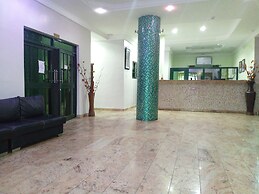 Dionzec Hotel & Suites