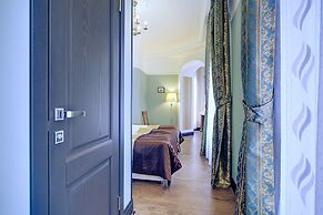 Peterburgskaya Elegy