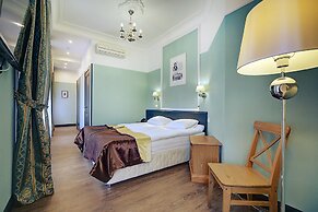 Peterburgskaya Elegy