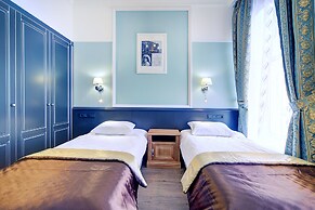 Peterburgskaya Elegy