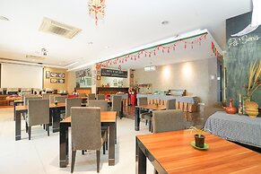 Prime Royal Boutique Hotel