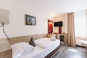 Hotel Gustav Stresemann Institut