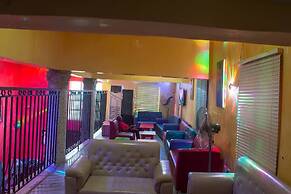 Keves Inn and Suites