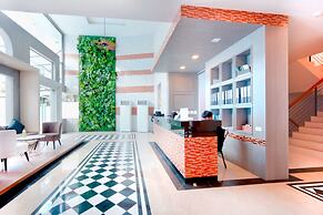 Phoenix Hotel Karon Beach