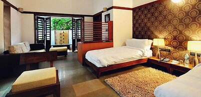 Gulmohar Greens - Golf & Country Club