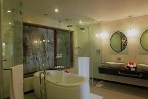 Gulmohar Greens - Golf & Country Club