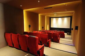 Gulmohar Greens - Golf & Country Club