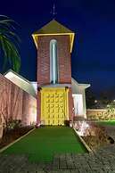 Gulmohar Greens - Golf & Country Club