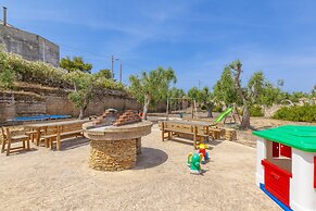 Cava Li Santi Residence