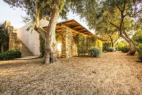 Cava Li Santi Residence