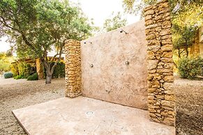 Cava Li Santi Residence