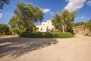 Cava Li Santi Residence