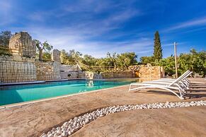 Cava Li Santi Residence