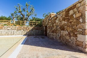 Cava Li Santi Residence