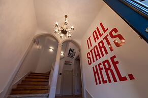 Inn Possible Lisbon Hostel