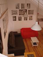 Inn Possible Lisbon Hostel