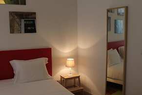 Inn Possible Lisbon Hostel