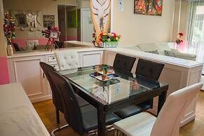 Go Bcn Hostal Ideal Badal - Hostel