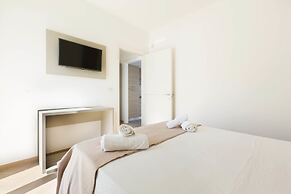 Absolute Suite Apartments