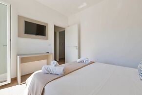 Absolute Suite Apartments