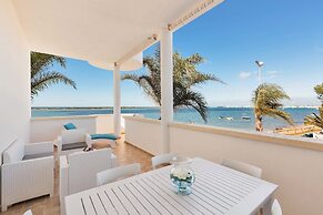 Villa La Strea by Barbarhouse