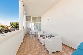 Villa La Strea by Barbarhouse