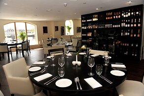 Ice House Apartments