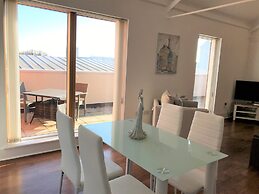 Ice House Apartments