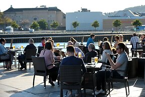 Ice House Apartments