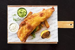 Ice House Apartments